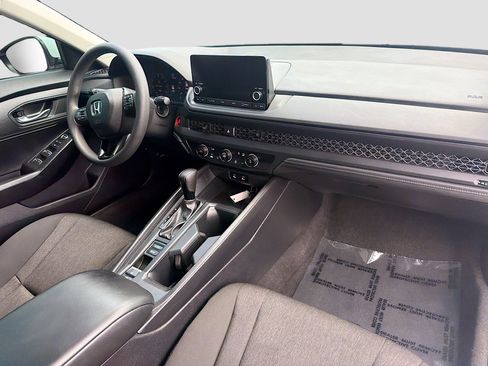 Certified 2024 Honda Accord LX image 32