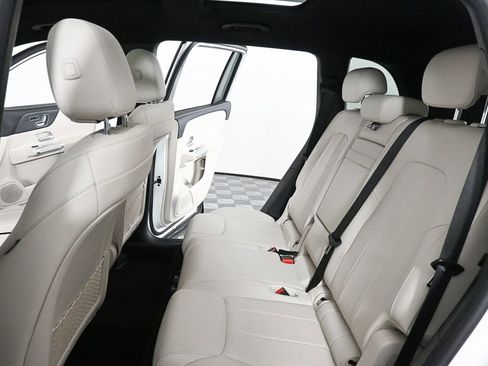 Certified 2021 Mercedes-Benz GLB 250 4MATIC image 19