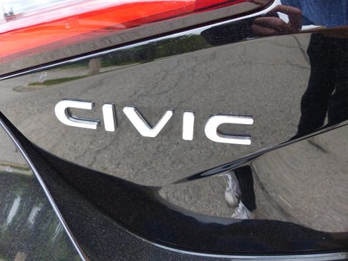 Used 2024 Honda Civic Sport image 14
