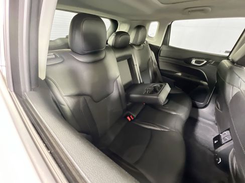 Used 2022 Jeep Compass Trailhawk w/ Sun and Sound Group image 25