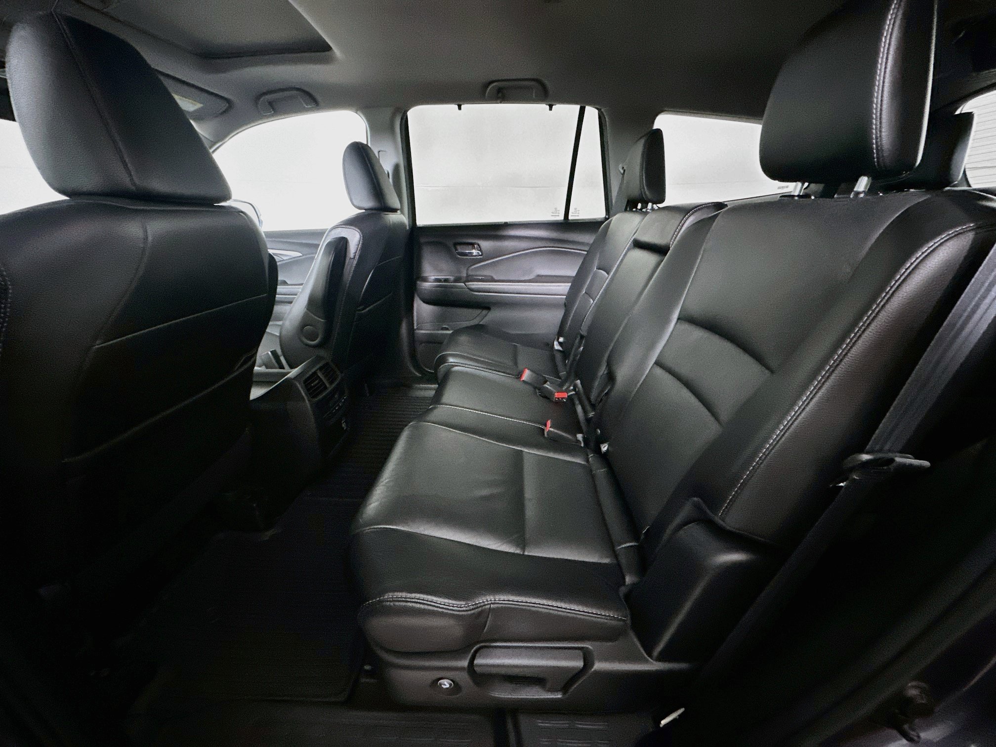 Used 2021 Honda Pilot Special Edition image 28