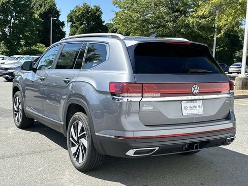 Certified 2024 Volkswagen Atlas SEL AWD/4WD image 3