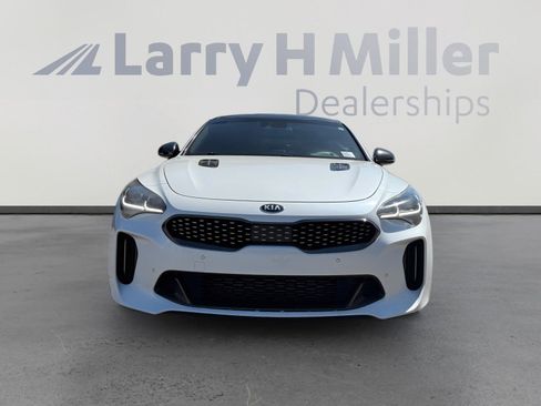 Used 2018 Kia Stinger GT2 RWD image 8