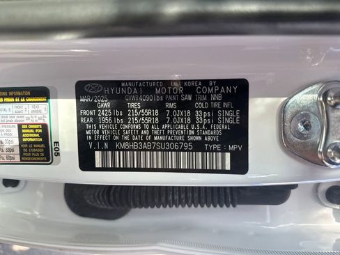 Used 2025 Hyundai Kona SEL FWD image 34