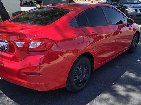 Used 2018 Chevrolet Cruze LS FWD image 5