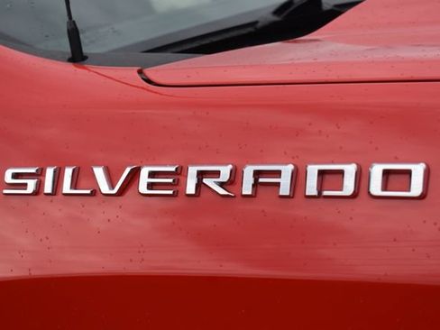 Used 2023 Chevrolet Silverado 1500 LT AWD/4WD image 12