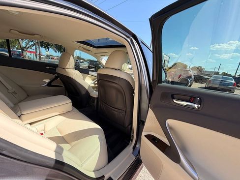 Used 2012 Lexus IS 250 w/ Premium Pkg Value Edition RWD image 16