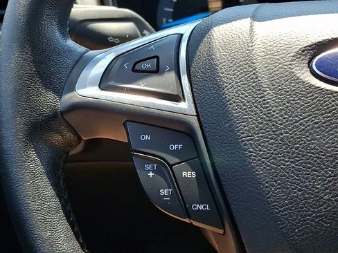 Used 2017 Ford Fusion S w/ Equipment Group 101A FWD image 21