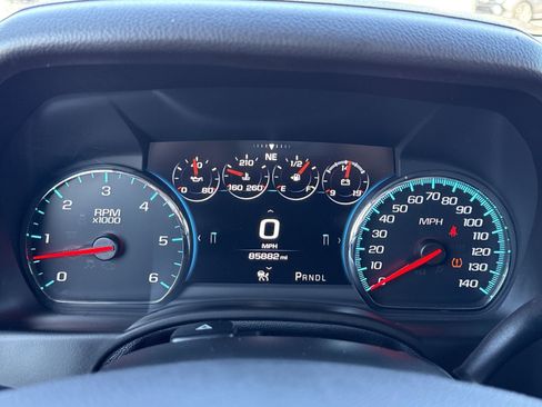 Used 2018 GMC Yukon Denali w/ Denali Ultimate Package image 16