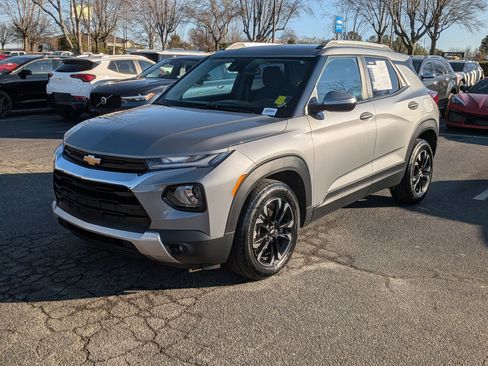 Certified 2023 Chevrolet TrailBlazer LT w/ Convenience Package image 5