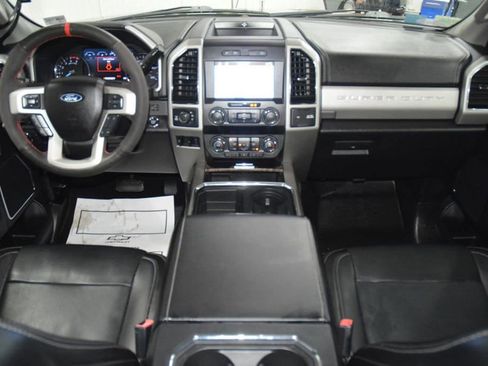 Used 2019 Ford F350 Lariat w/ Lariat Ultimate Package AWD/4WD image 34