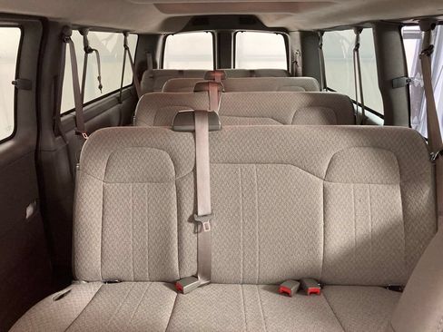 Used 2025 Chevrolet Express 3500 LT w/ LT Preferred Equipment Group RWD image 16