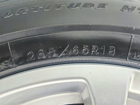 Used 2019 Chevrolet Silverado 1500 RST image 35