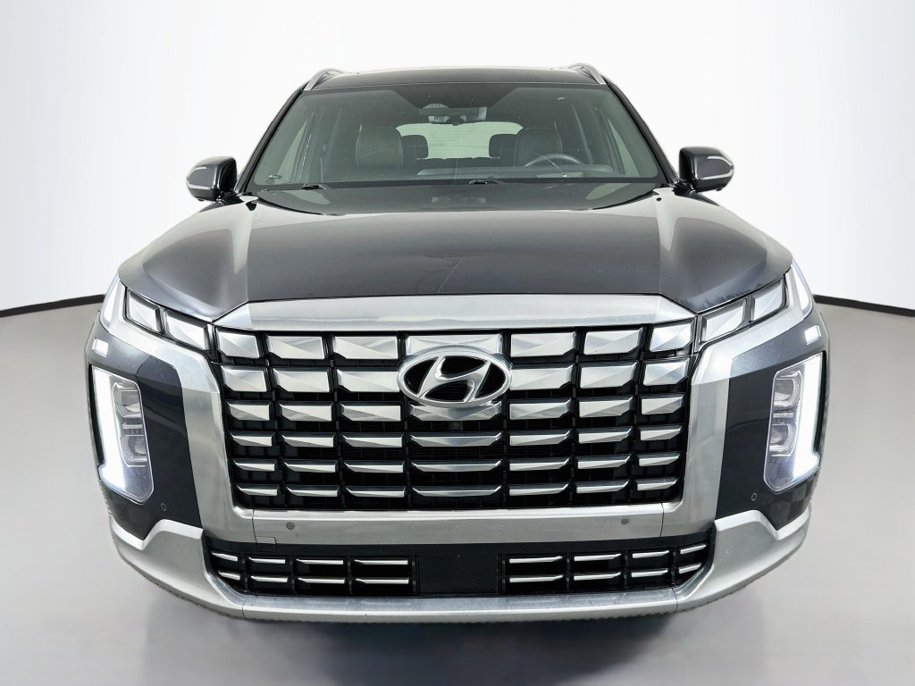 Used 2024 Hyundai Palisade Calligraphy AWD/4WD image 2