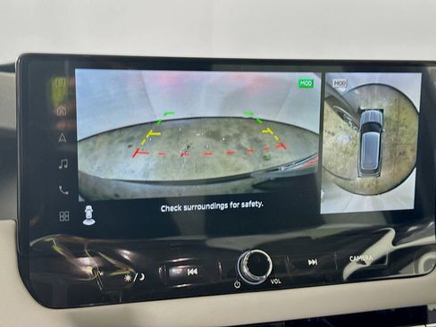 New 2026 Mitsubishi Outlander SE image 14