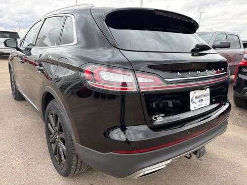 Used 2022 Lincoln Nautilus Reserve w/ Equipment Group 202A AWD/4WD image 7
