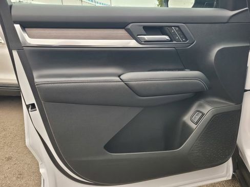 Used 2026 GMC Terrain Denali w/ LPO, Floor Liner Package image 16