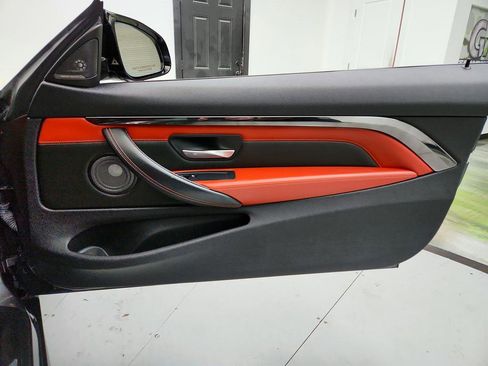 Used 2015 BMW M4 Coupe image 26