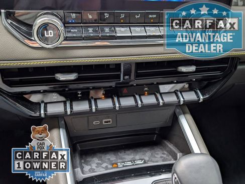 Certified 2025 Chevrolet Colorado ZR2 w/ Technology Package AWD/4WD image 11