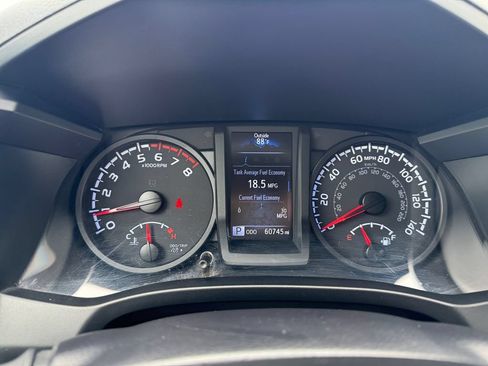 Used 2023 Toyota Tacoma SR w/ SR Convenience Package RWD image 16