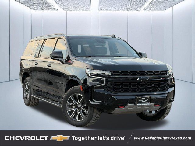 Used 2023 Chevrolet Suburban Z71 w/ Luxury Package AWD/4WD image 1