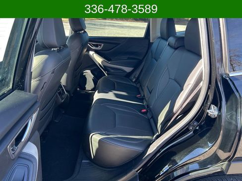 Used 2023 Subaru Forester Limited image 28