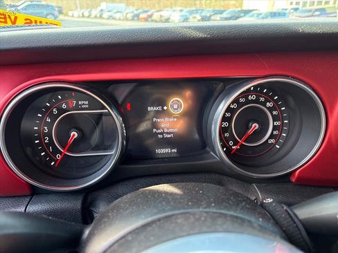 Used 2018 Jeep Wrangler Unlimited Rubicon image 11