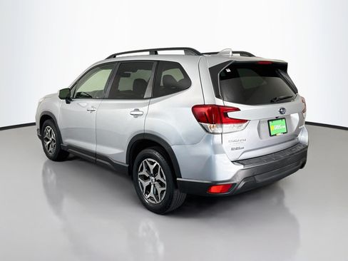 Used 2019 Subaru Forester Premium w/ Popular Package #1 AWD/4WD image 7