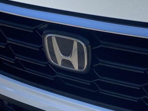 Used 2025 Honda CR-V EX-L image 27