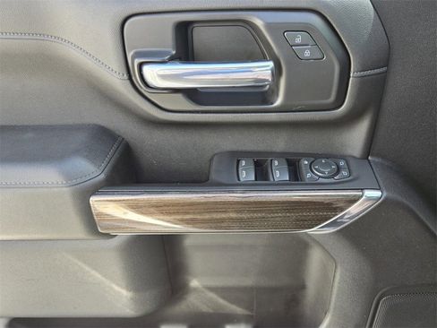 Used 2022 Chevrolet Silverado 2500 LT w/ All Star Edition image 30