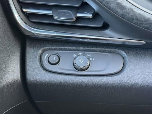 New 2026 Buick Envista Preferred w/ Advanced Safety Package image 18