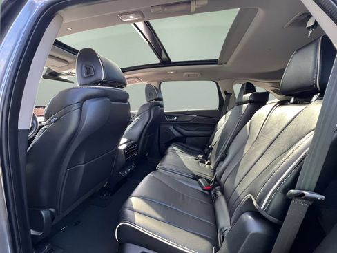 Used 2024 Acura MDX SH-AWD w/ Advance Package image 24