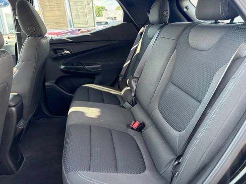 Used 2023 Chevrolet Bolt EUV LT FWD image 24
