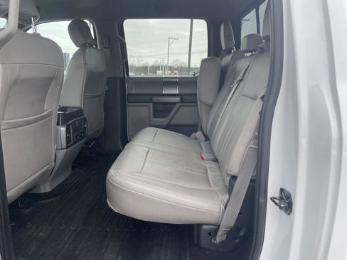 Used 2018 Ford F150 XLT w/ Equipment Group 302A Luxury image 19