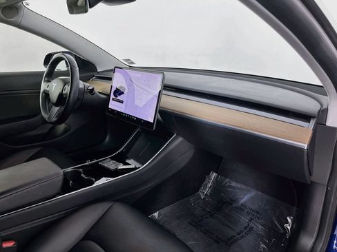 Used 2019 Tesla Model 3 Long Range AWD/4WD image 34