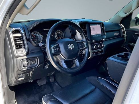 Certified 2022 RAM 1500 Laramie AWD/4WD image 4