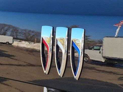 Used 2025 Buick Envision Preferred image 31