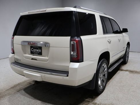 Used 2015 GMC Yukon Denali w/ Touring Package image 2