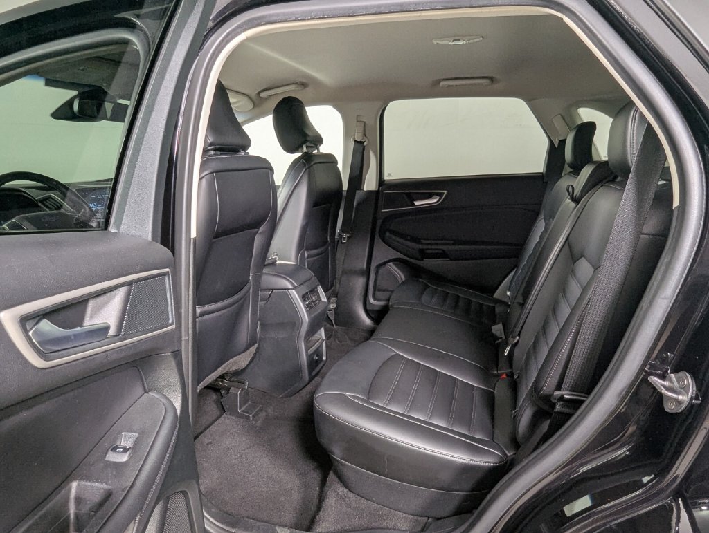 Used 2024 Ford Edge SEL AWD/4WD image 26