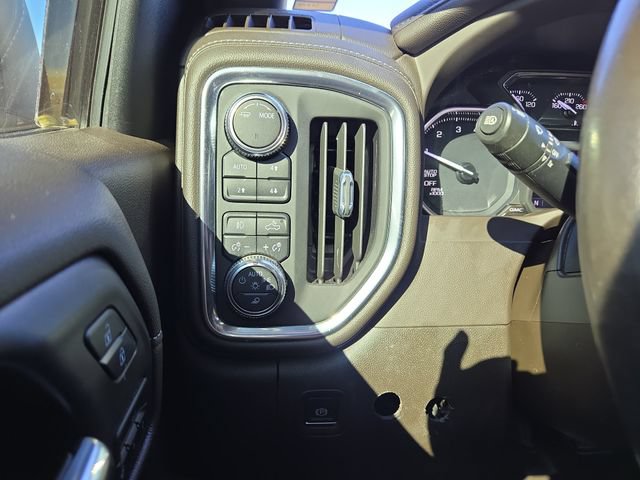 Used 2022 GMC Sierra 1500 SLT w/ Driver Alert Package II AWD/4WD image 20
