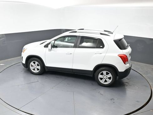 Used 2016 Chevrolet Trax LT w/ LT Convenience Package FWD image 44