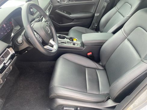 Certified 2025 Honda Civic Sport Touring image 34