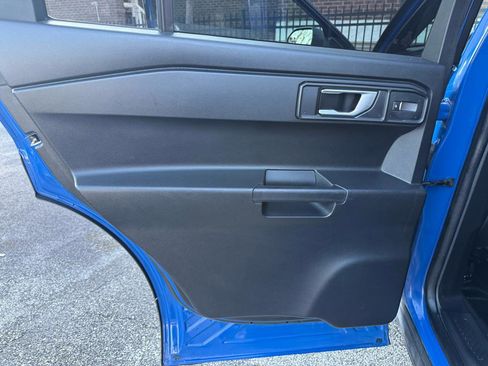 Used 2021 Ford Explorer AWD image 28