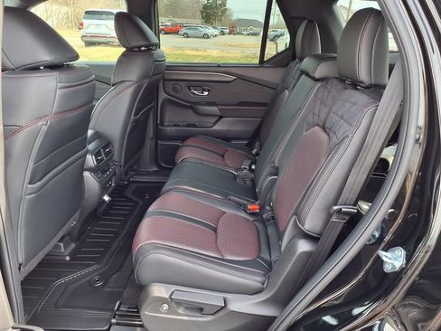 New 2026 Honda Pilot Black Edition image 12