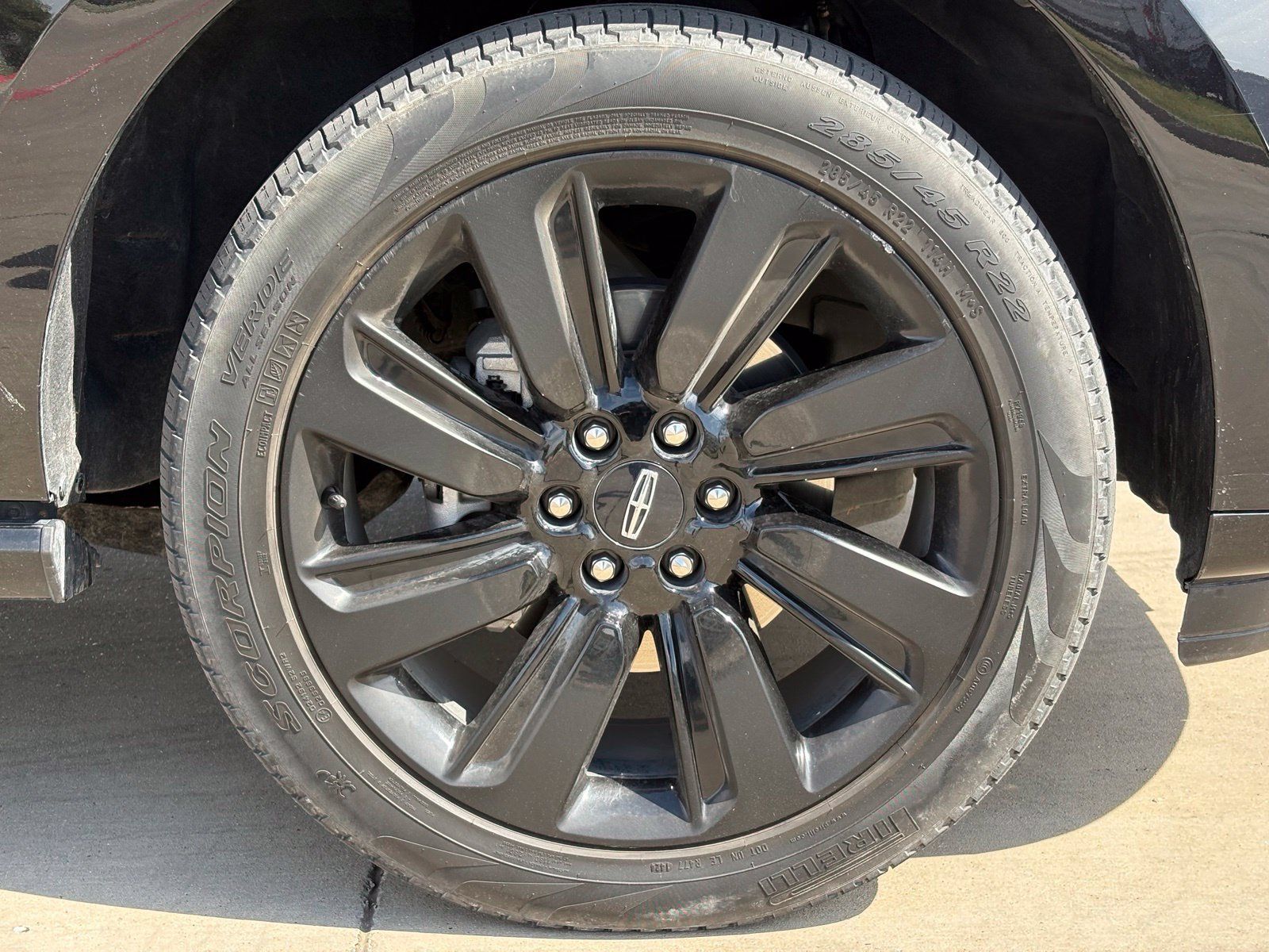 Used 2024 Lincoln Navigator L Reserve AWD/4WD image 10