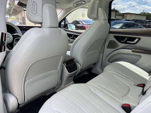 Certified 2023 Mercedes-Benz EQS 580 4MATIC SUV image 19