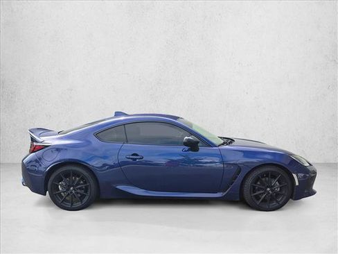 Used 2023 Toyota GR86 Premium RWD image 4