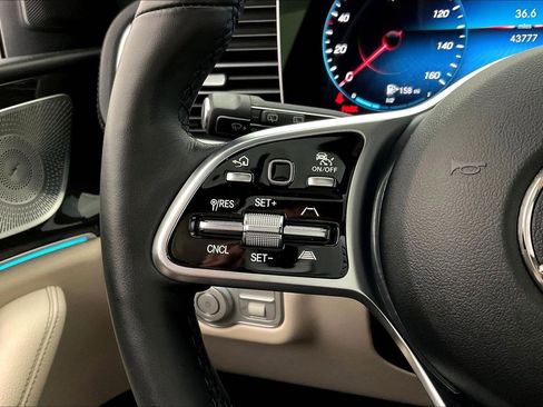 Certified 2023 Mercedes-Benz GLS 450 4MATIC image 11