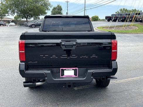 New 2026 Toyota Tacoma SR5 AWD/4WD image 8
