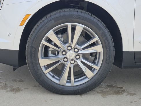 New 2026 Cadillac XT5 Premium Luxury w/ Driver Assist Package FWD image 7